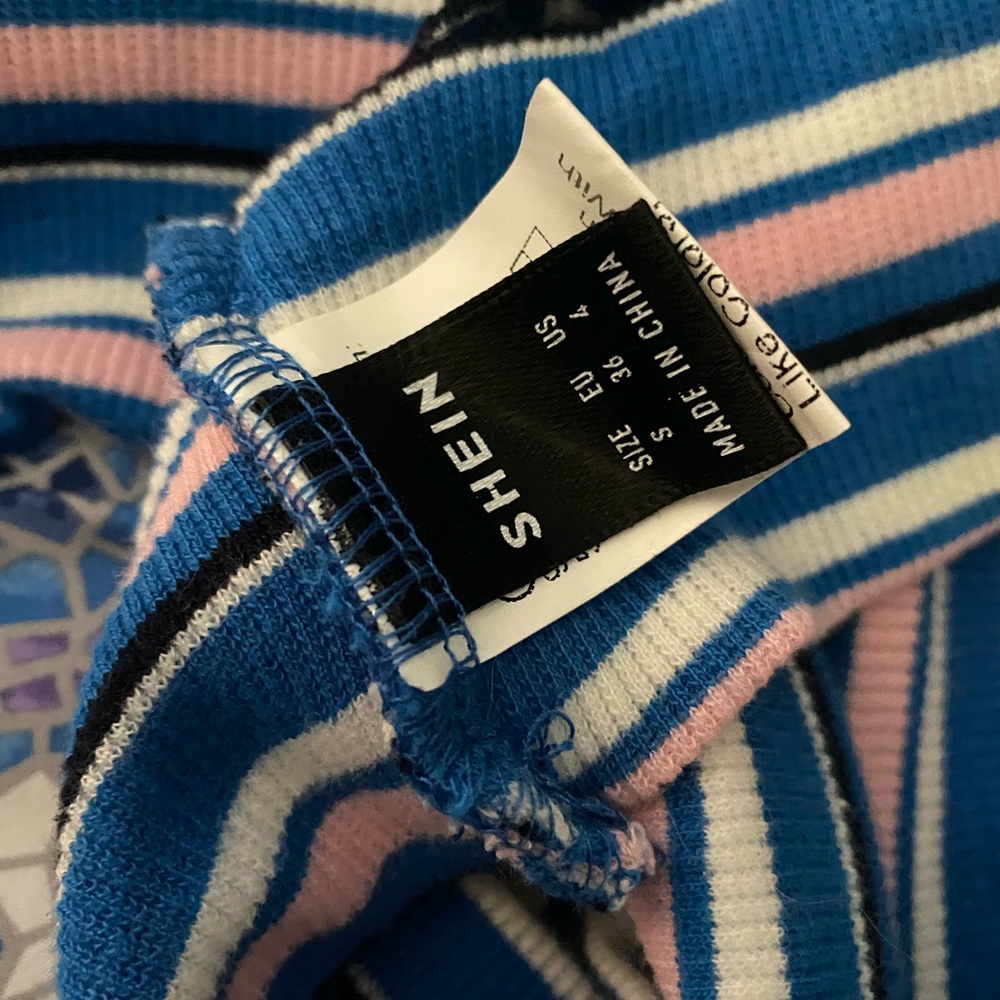 Halter Top - Picture 4 of 4